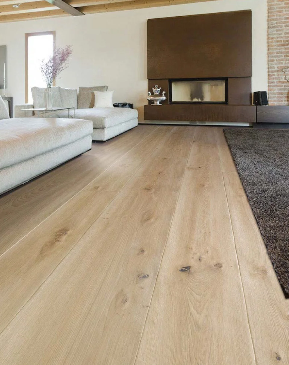220mm Wide Plank Rustic and Handscraped French Oak Engineered Wood Flooring