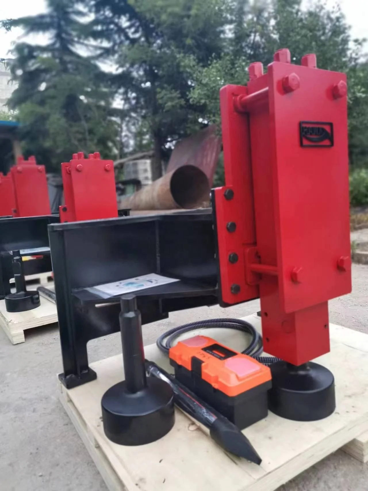 New Skid Steer Mounted Steel Post Driver Excavator Hydraulic Breaker for Construction Machinery with Core Bearing Components