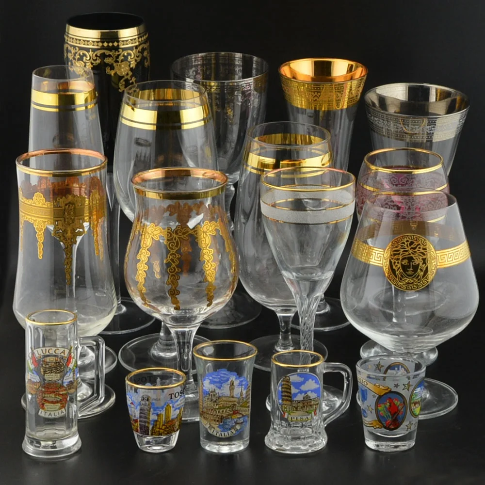 Custom hand blown luxury glass wine glass goblet with gold rim decoration