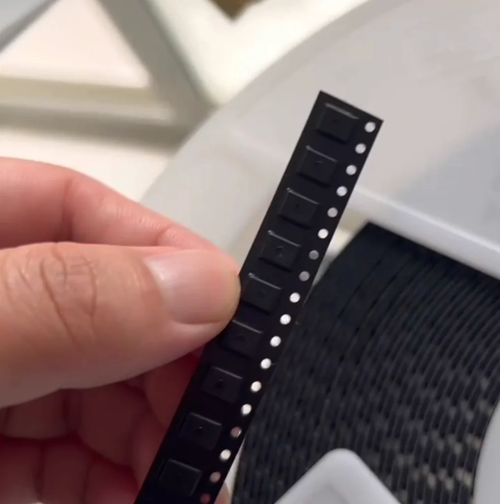 New original Original electronic components BNO085 IC Chip BNO085 Integrated Circuit IC Chip