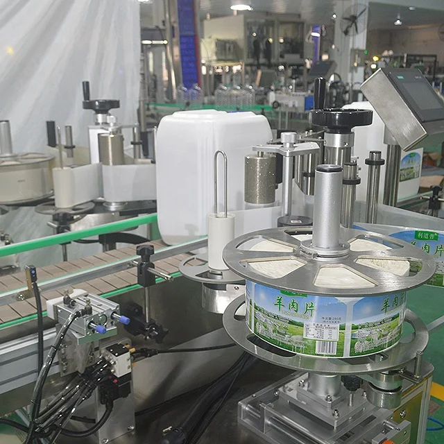 Good filling production line detergent filling machine automatic liquid detergent filling machine with 304 SS frame wrapped PVC