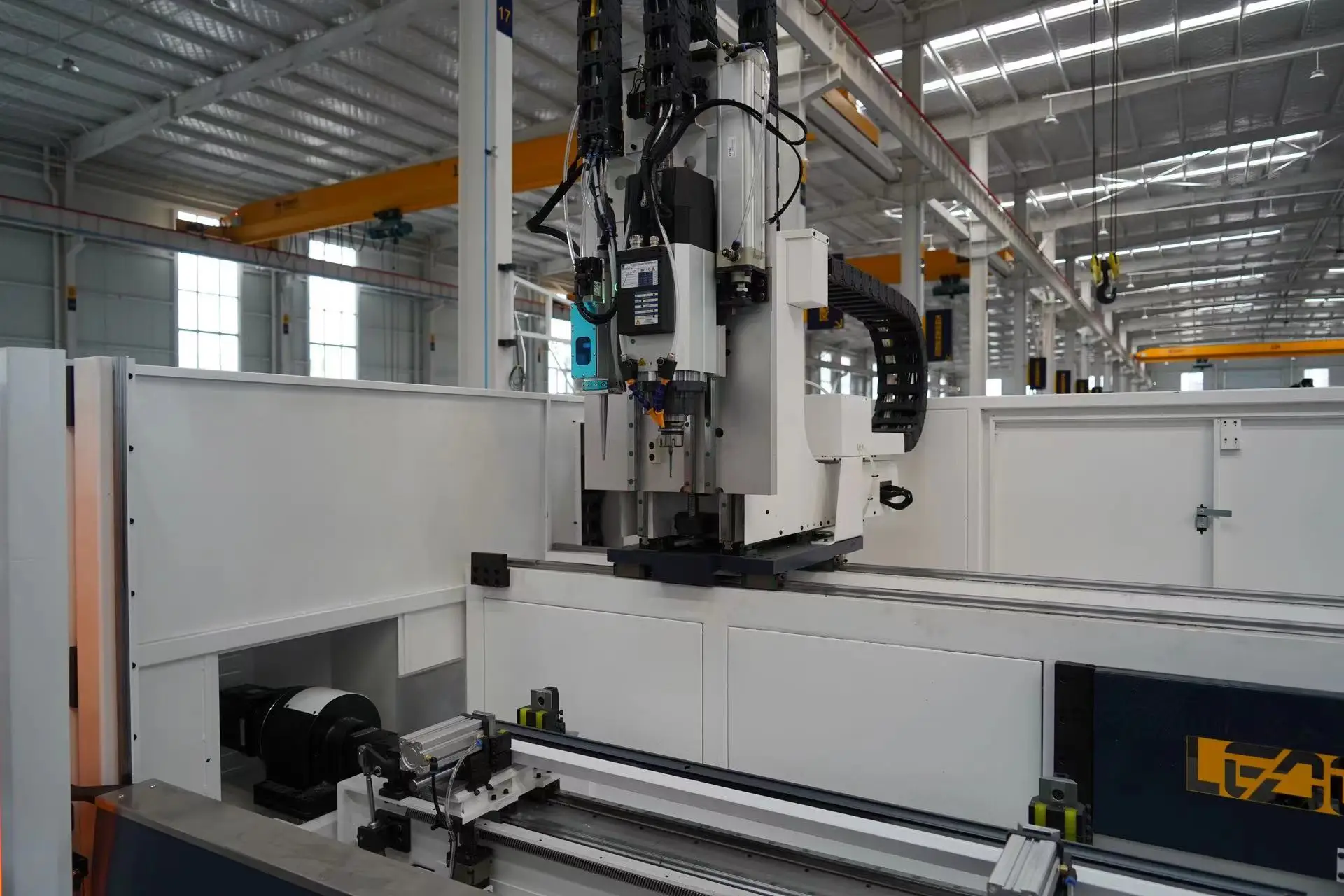 High-Speed Intelligent High Precision CNC Machining Center for Aluminum Profiles