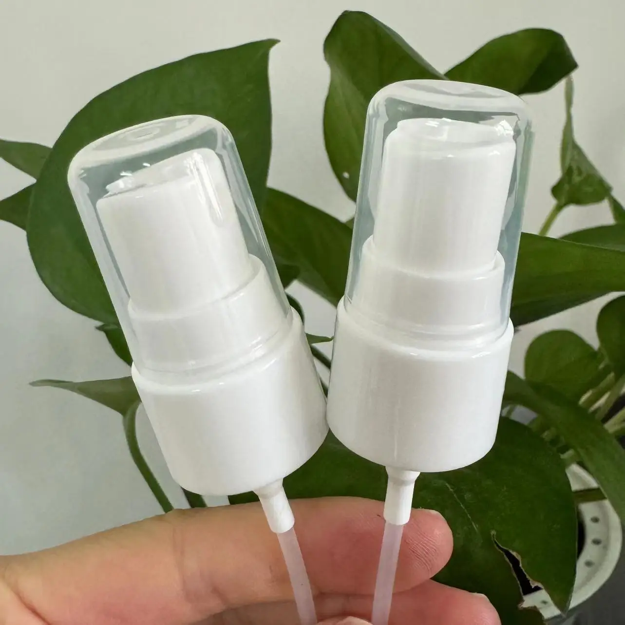 cheap factory exw price white smooth 20/410 plastic PP mist sprayer with round cap