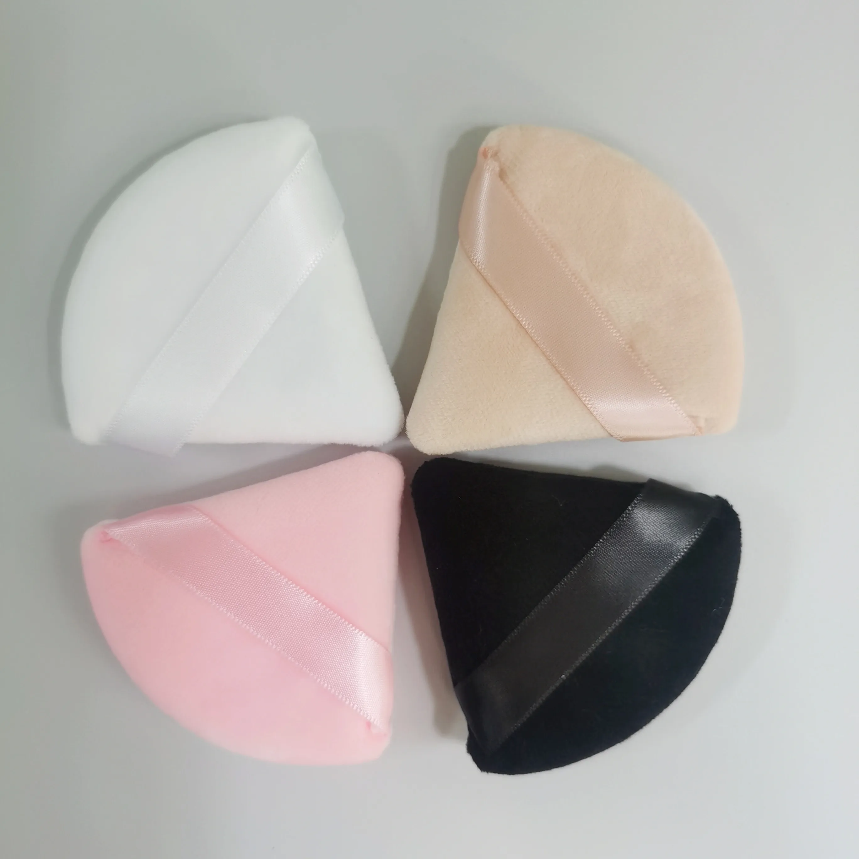 Custom logo Soft Air cushion Mini Makeup Puff Powder Cotton Triangle Makeup Sponge Puff Wholesale