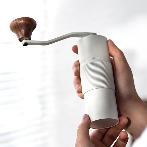 Diguo Portable Cordless Aluminium Ally FX Manual Coffee Grinder With Big 30g Capacity For Commercial Use