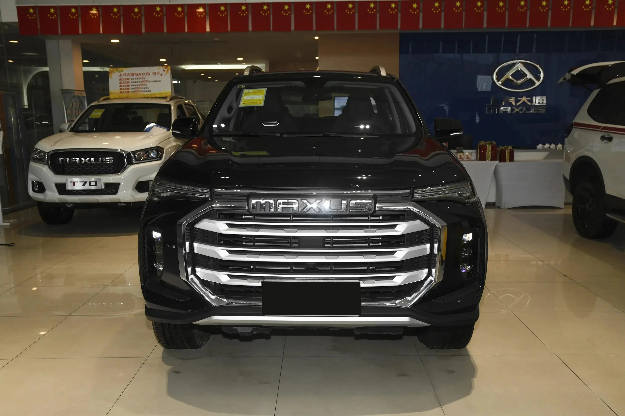 2023 SAIC Maxus T60  New Pure Electric Diesel Truck Pickups  Manual Gearbox Tire Size Leather Seats Dark Interior