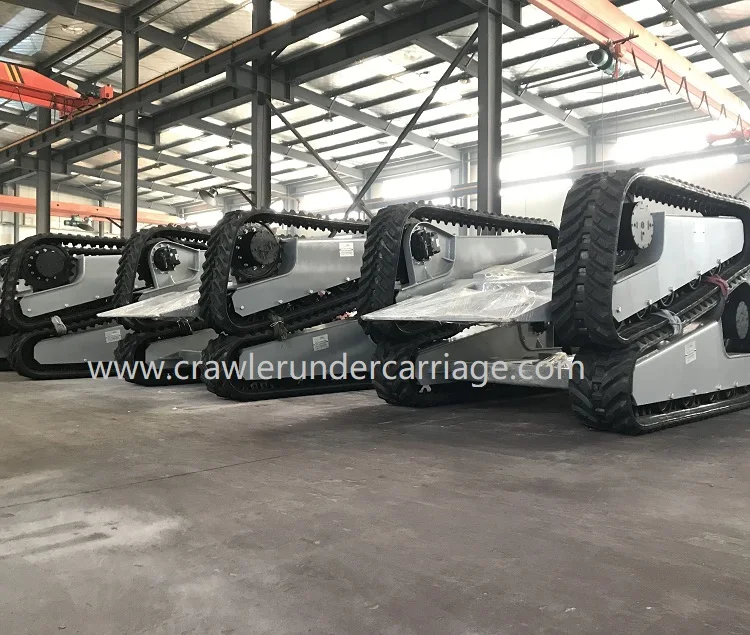 Custom New design Hydraulic rubber Track Undercarriage with triangle Frame for fire-fighting robot from China manufacturer