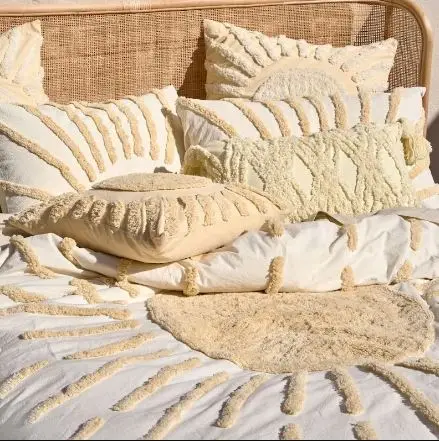 Декоративная наволочка для подушки