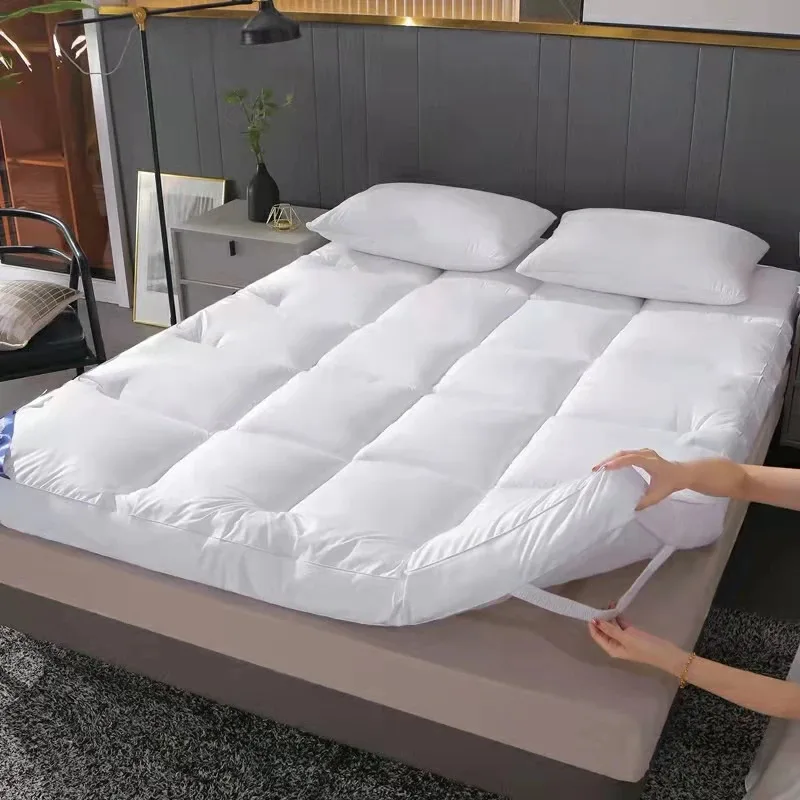 Wholesale recycled polyester filling cooling gel mattress pads quilted dual layer mattress topper