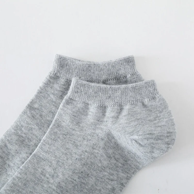 Factory Free Sample Plain Solid Color Polyester Socks Wholesale Cheapest Durable Socks Men Cotton