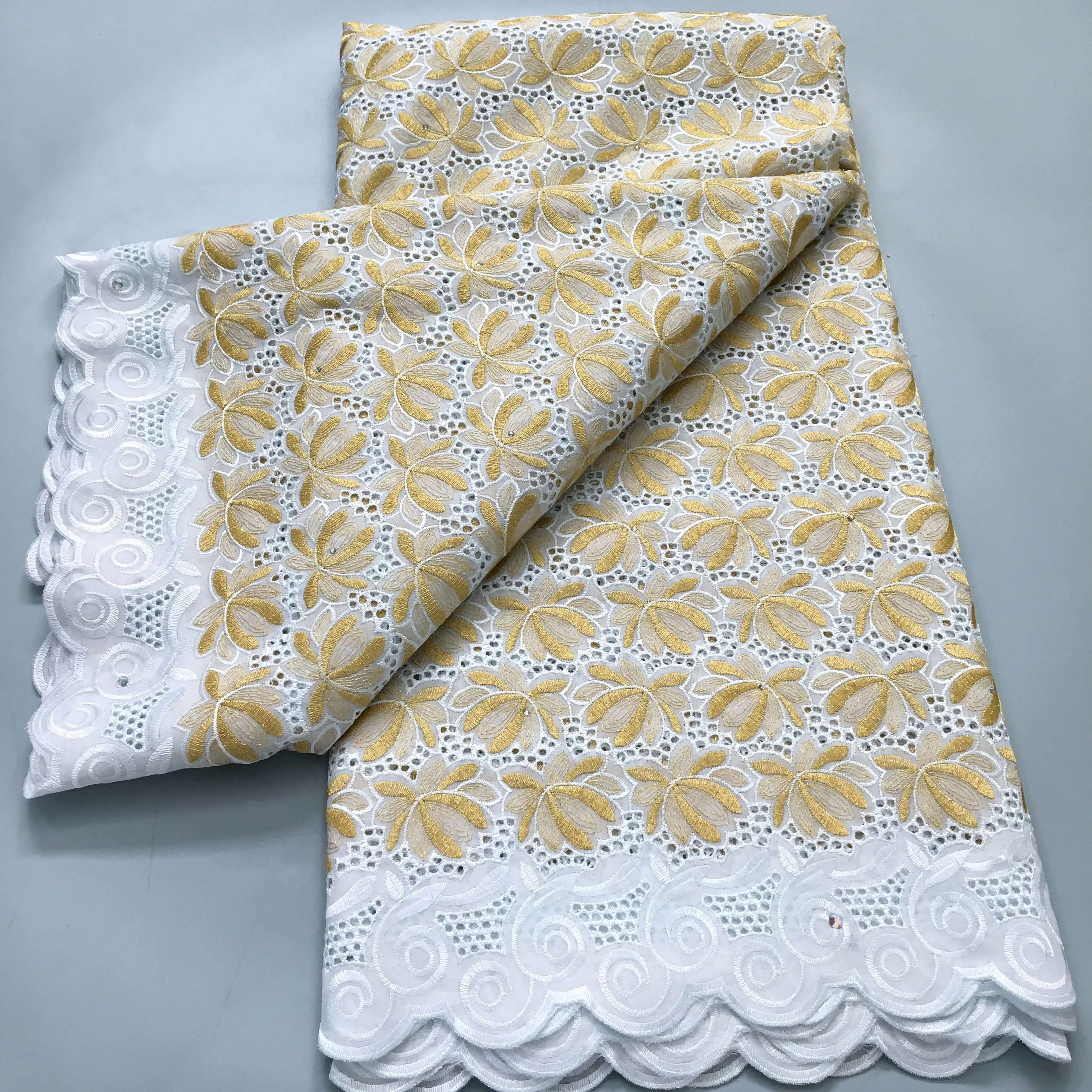 White and Gold African Embroidery Lace Fabric with Rhinestones Wholesale Swiss Voile Cotton Lace for Women Wedding Dresses 3957