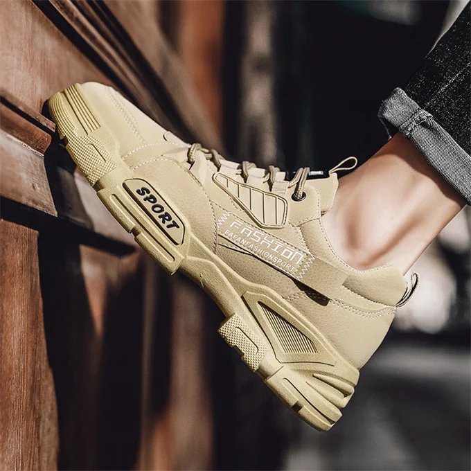 New Arrival Good Quality Claiming Hiking Sport Shoes for Man  Boots Sport