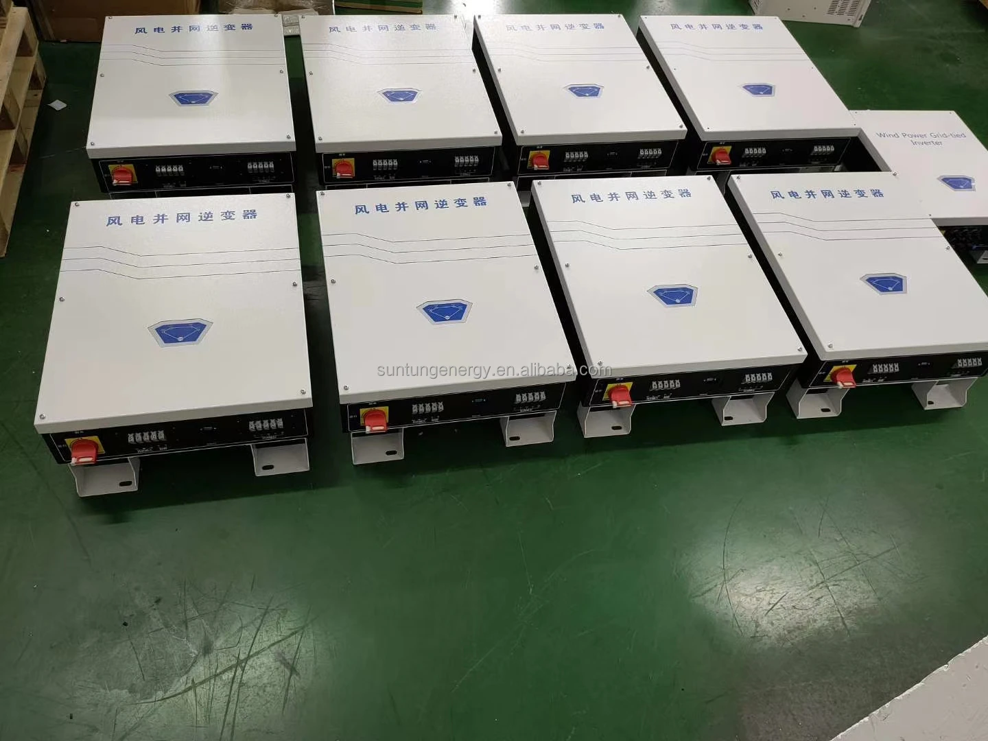 30KW three phase concise and easily operated grid tied wind controller and wind inverter all in one machine with MPPT function