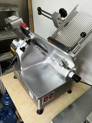  Роскошная полностью автоматическая машина для резки мяса типа 300