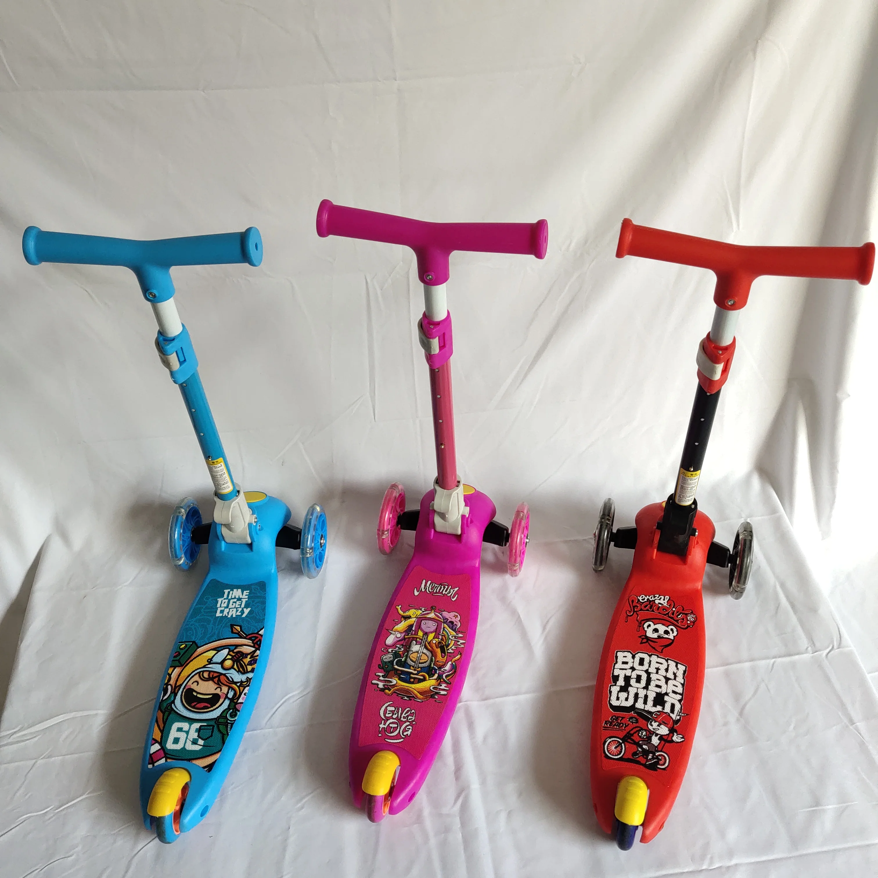 Детский скутер Flash wheel, изготовленный в Китае, может быть изготовлен на заказ для дешевого детского скутера