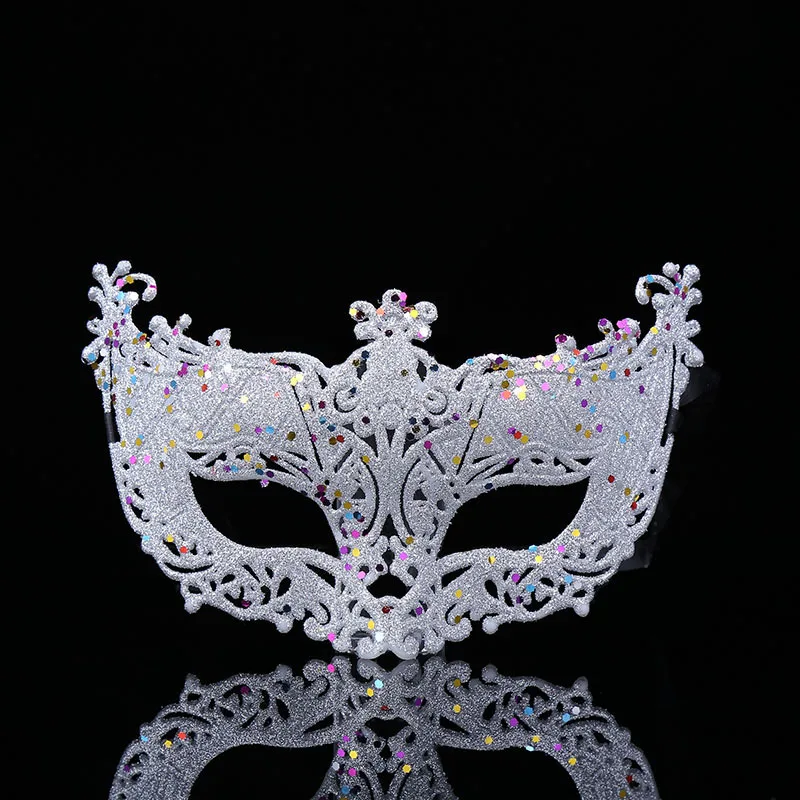 Wholesale Halloween Christmas Ball Carnival Gold Powder Openwork Fox Plastic party mask black mask masquerade masks