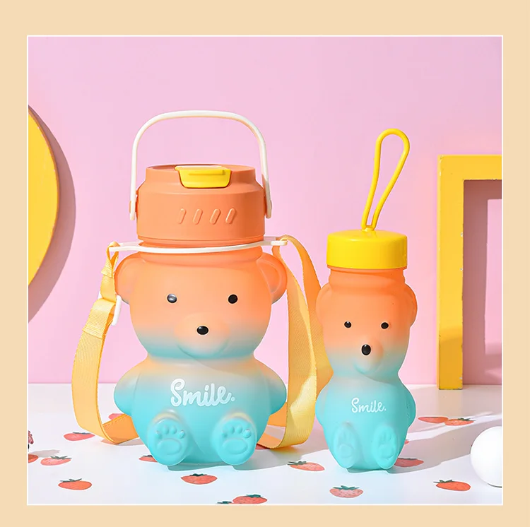Large Capacity 350ml-1100ml Portable Water Bottle Summer Gradient Bear Design Cute Plastic Cup Girls Kids Made Silicone PP Food