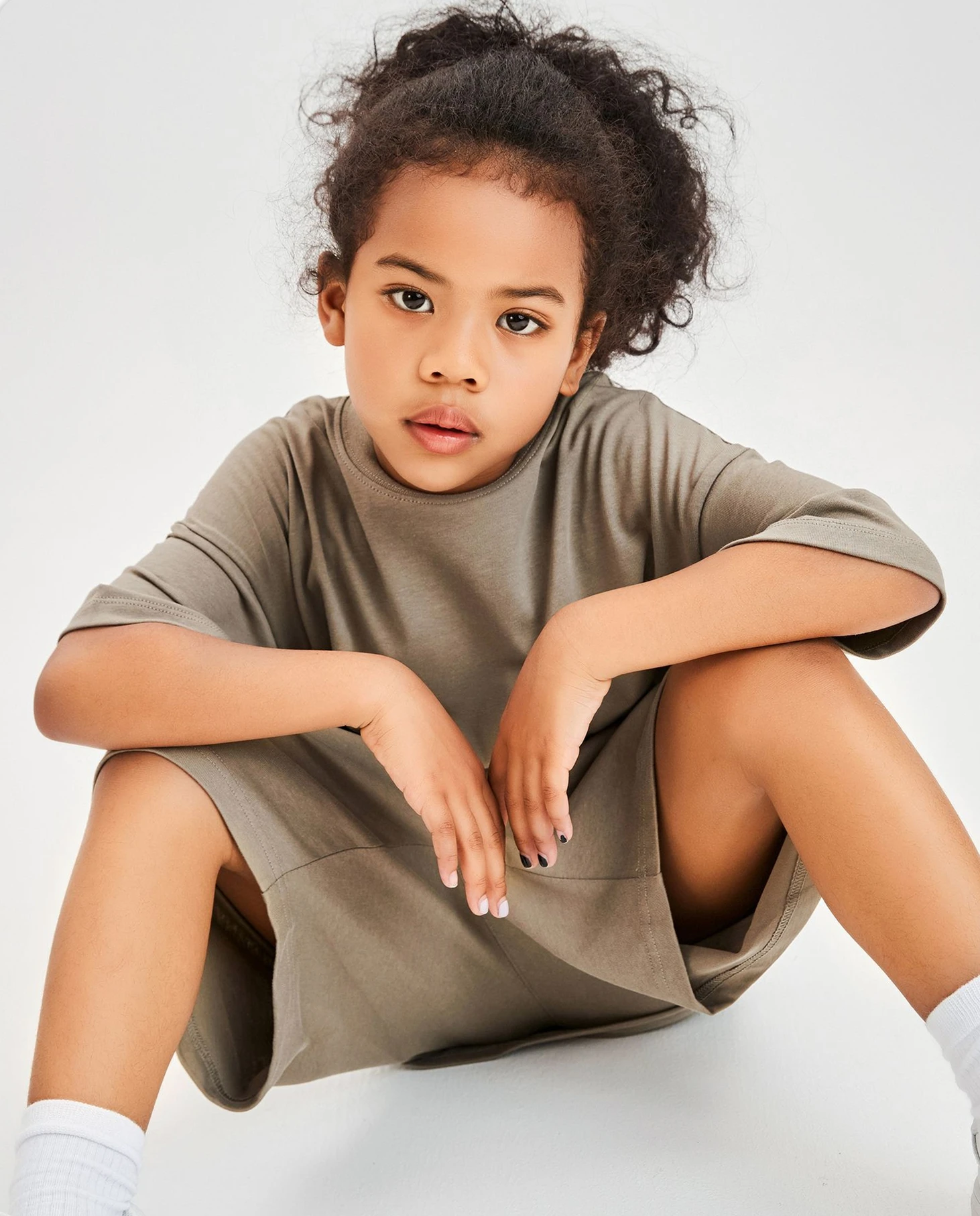 Custom unisex children boy girl plain blank t shirt 100% cotton round neck tshirt for teenage kids girls oversize taupe t shirts