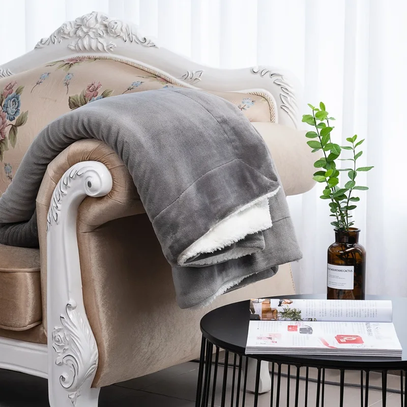 Polyester Solid Soft Color Sherpa Fleece Blanket Modern Korean Style Woven Microfiber Fabric Single Size Plush Blanket