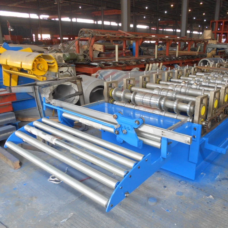 Colored Steel Corrugated Roof Tiles Sheet Roll Forming Making Machine Foor Roof
