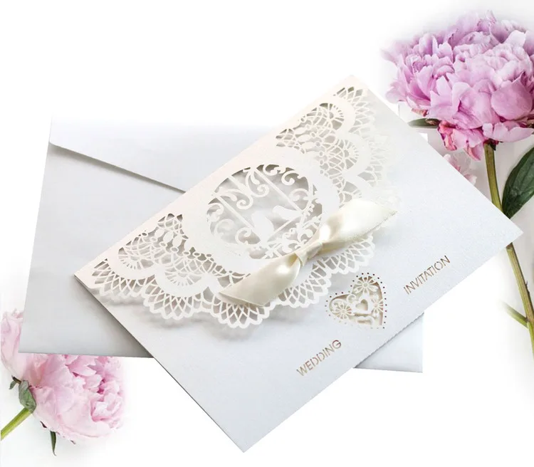 Wholesale Wedding hollowed out love bird invitation holiday greeting card laser cut wedding card design invitations