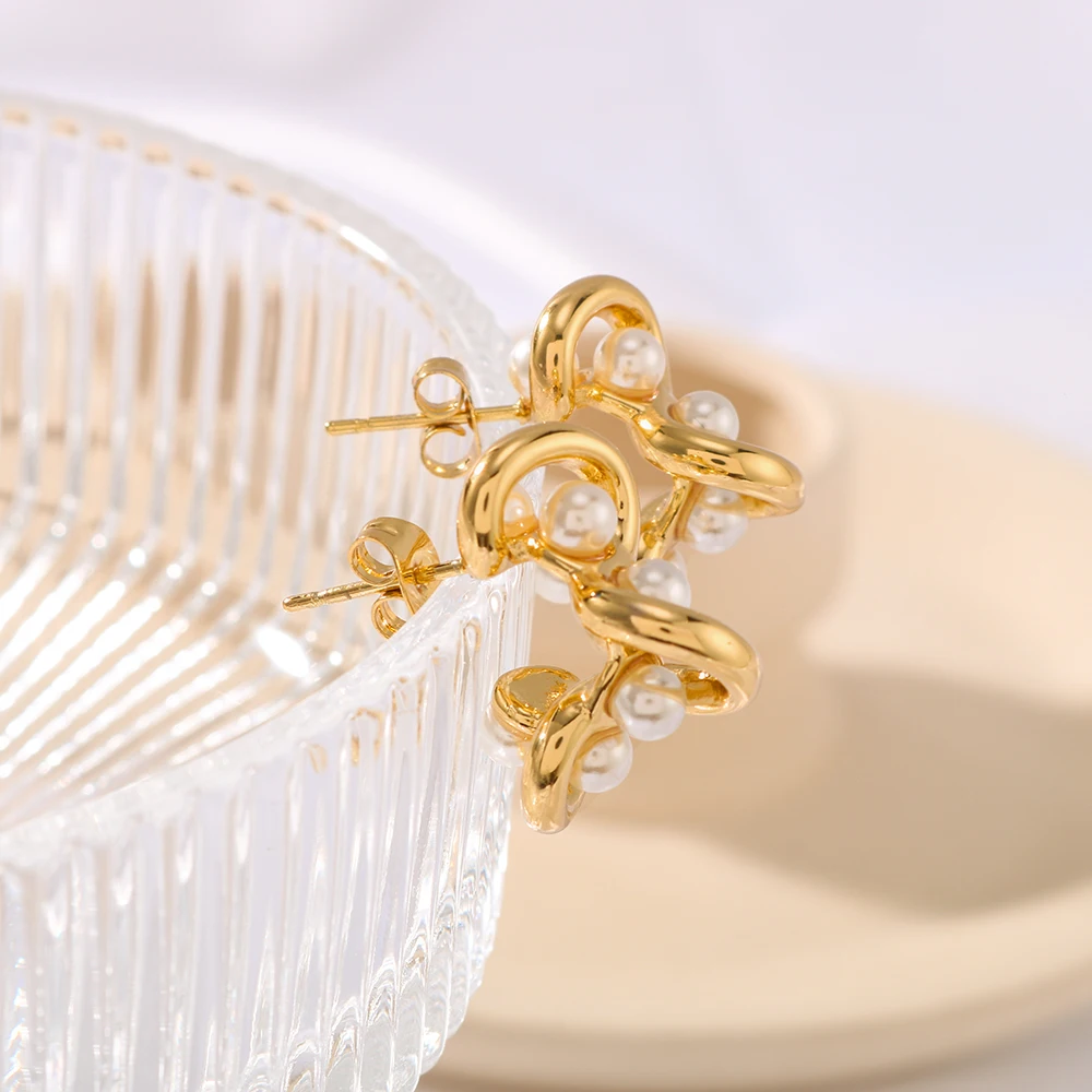Trendy new geometric large C-shaped irregular lines wrapped pearl earrings elegant and charming ladies 18K gold plated