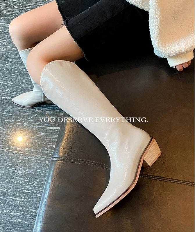 2023 Wholesale Fashion Genuine Leather Luxury Women Boot Black White Customize logo Boots Women Shoes Ankle Bootie