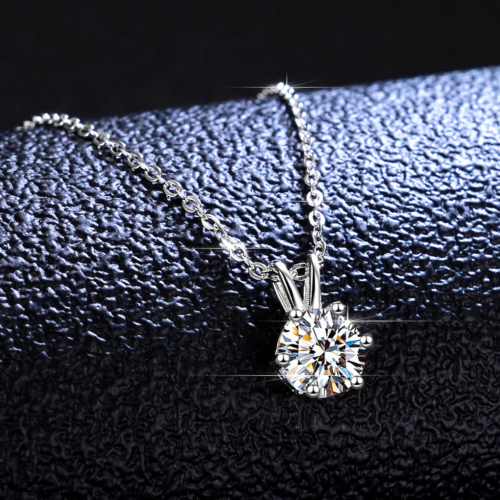 Classic Necklaces Pendant for women fantasy S925 Sterling Silver 1 carat Moissanite Stone Wedding engagement Gift