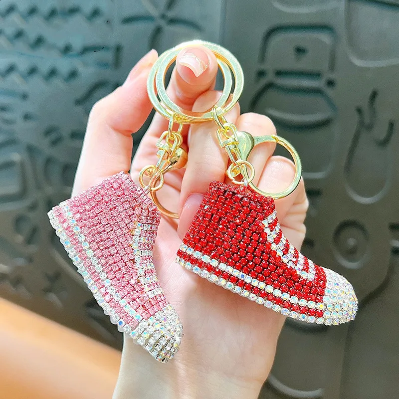 New Full Rhinestone Shoe Keychains Couple Bling Diamond 3d Sneaker Key Chain For Woman Bag Car Keyring Metal Key chain for sale