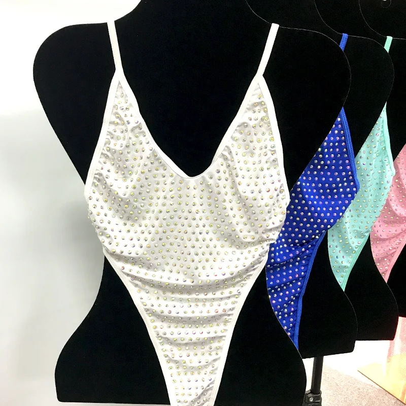 B101 Hot Selling Sexy Sport Wear Bikini Swimwear Photos Cover Up Swimwear