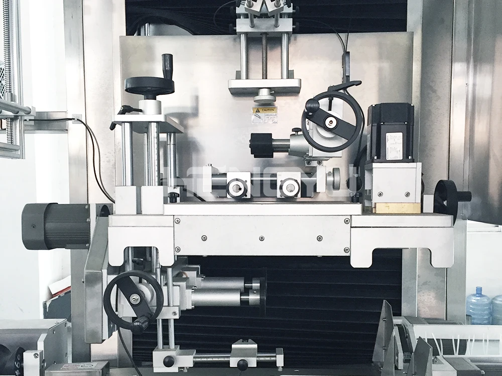 automatic high speed thermal shrink sleeve plastic bottle cup PVC Labels applicator labeling machine with heat shrinking tunnel