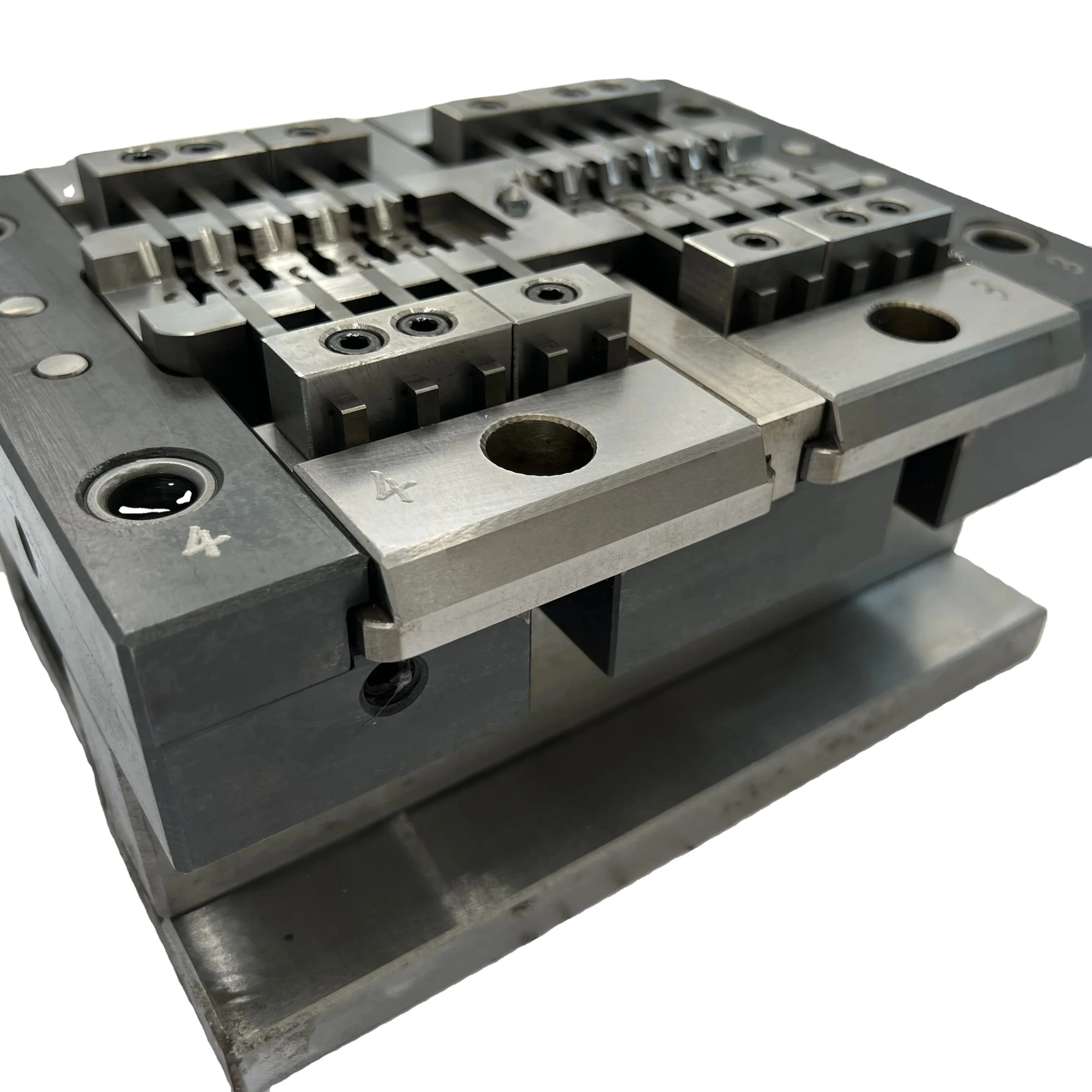 plastics   Zipper   sllder    body     mould    Zipper   Slider   Assembly     Machines