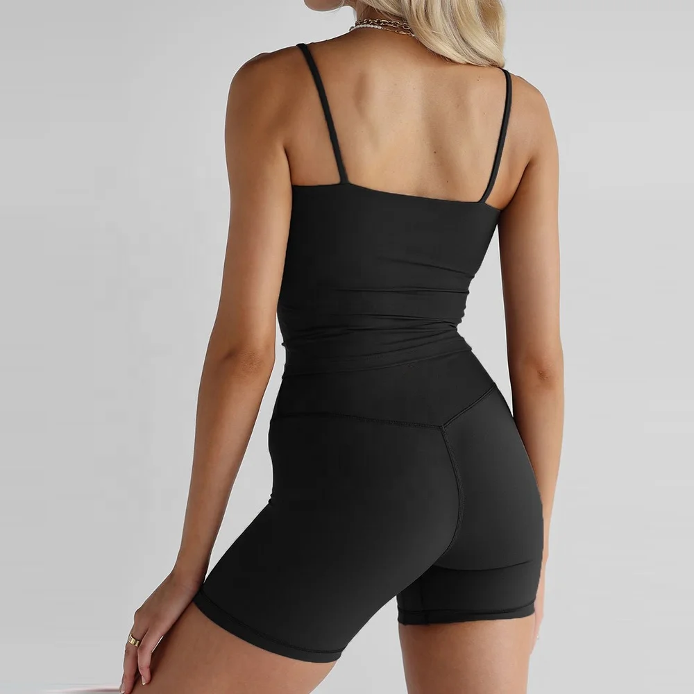 Sportswear Beige Breathable Gym Stretchy Slim Fit Yoga Crop Top For Women