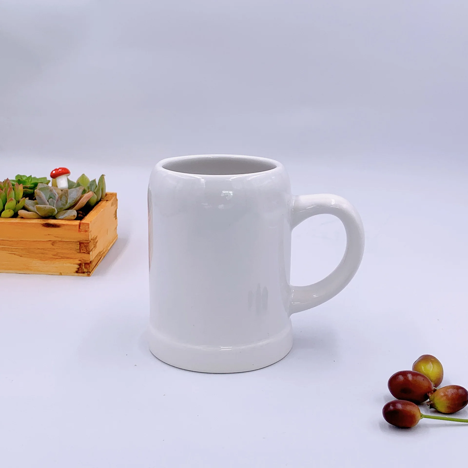 Custom large capacity Oktoberfest beer mug 1L Ceramic Beer Steins