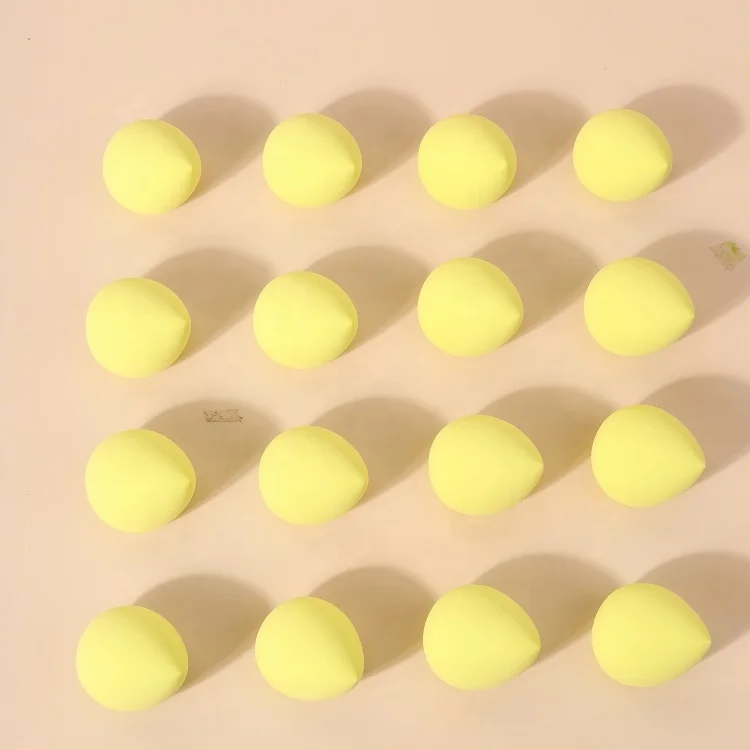 Low Moq  Latex Free Hydrophilic New Arrivals Hot Selling Mini Foundation Puff  Beauty Blending Mini Blenders Makeup Sponges