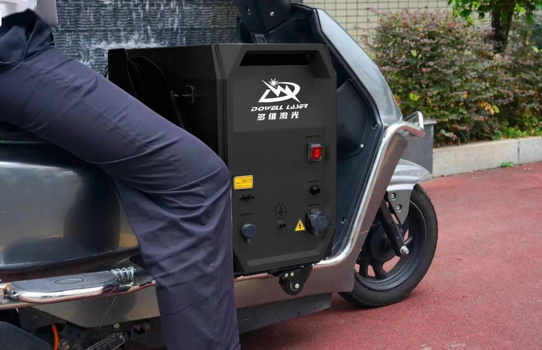 Manual Mini Portable Handheld Air-Cooled 3 In 1 1000w 1500w 2000w 3000w Fiber Laser Welding Machinery Welder Price For Aluminum