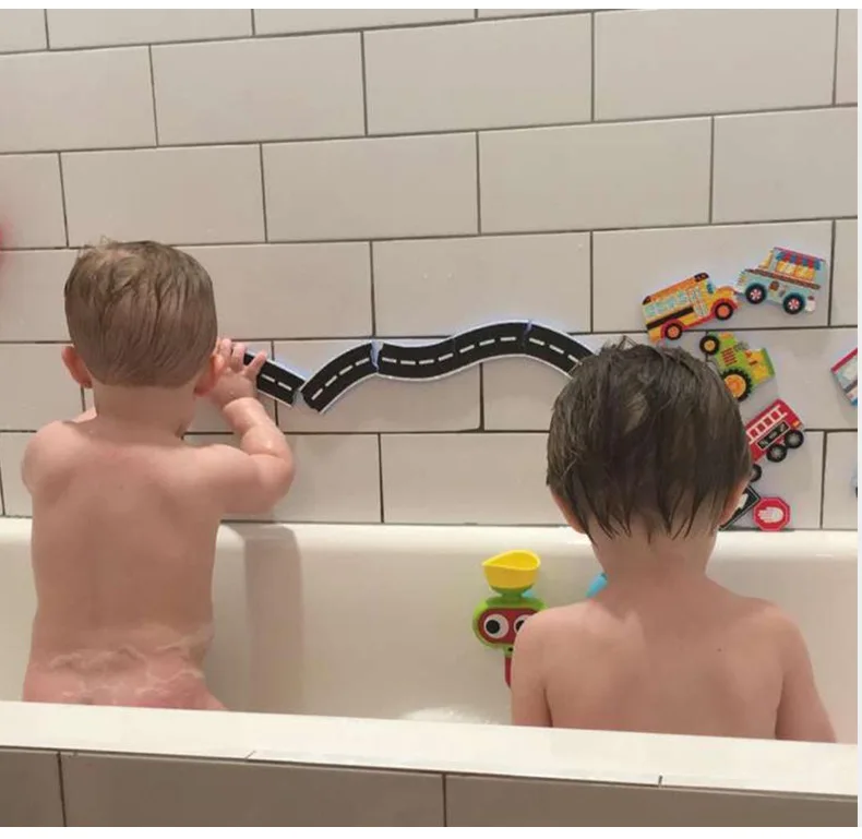 38-Piece EVA Baby Train Bath Wall Stickers Customizable Floating Fun Toy for Splashing in Bath Pool Cartoon Style