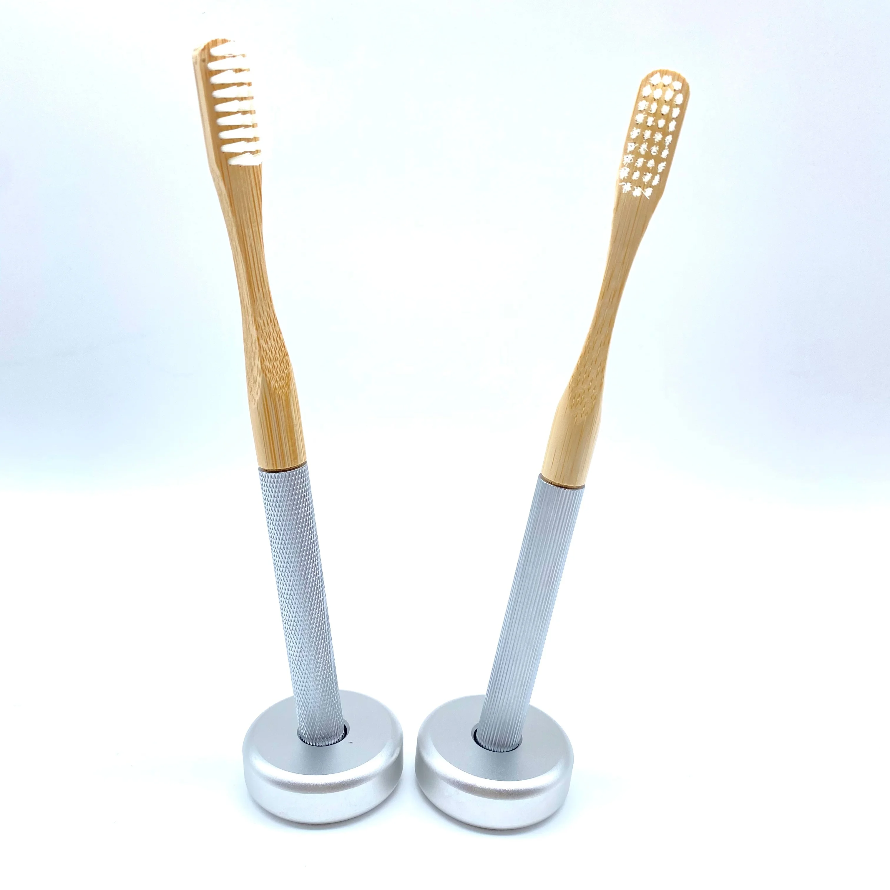 Aluminium Toothbrush With Replaceable Bamboo Head, Cepillo de dientes