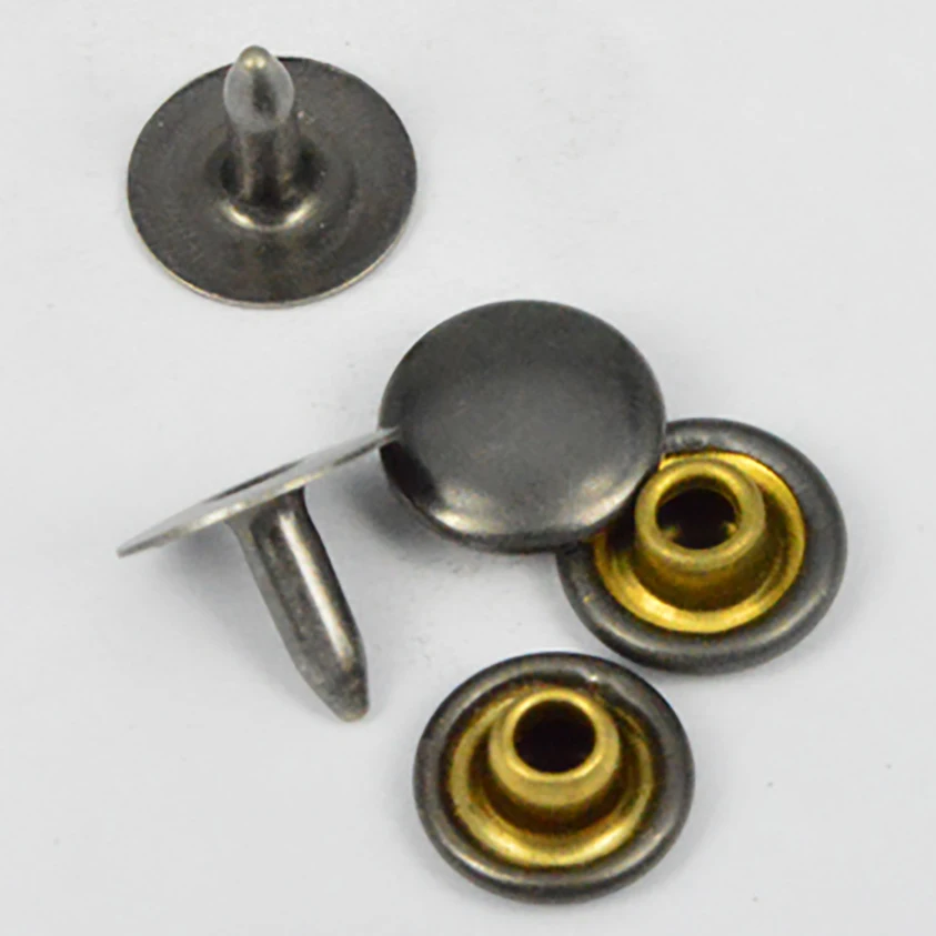 eco friendly sustainable factory stock dyeable enamel optional variety colorful custom button and rivets for kids clothing