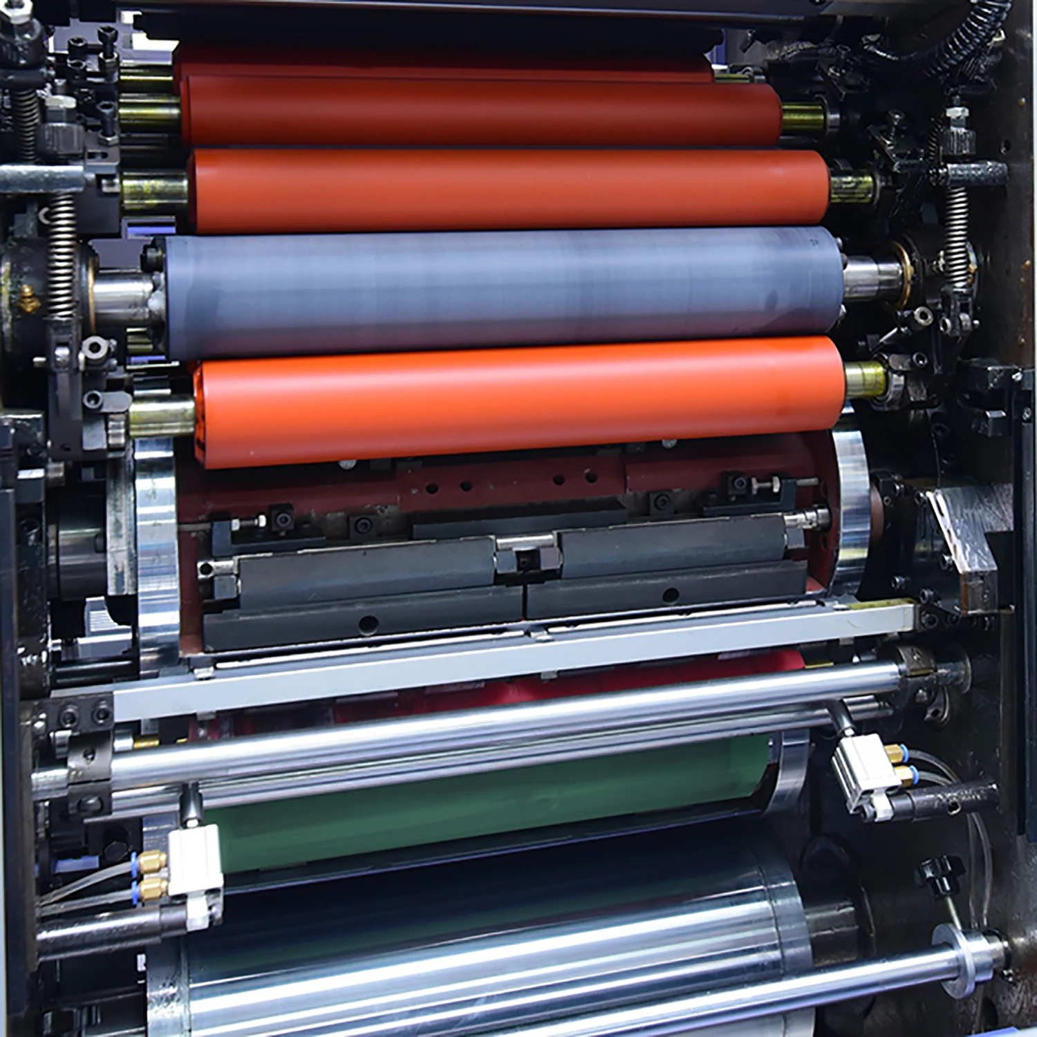 Factory Price High Efficient Roll To Roll Offset Printing Press Machine 350mm*350mm Printing Size Mullti Functional Printer