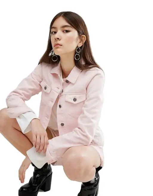 2022 wholesale new design classic point collar Button placket functional pockets hem cropped denim Pink denim jackets