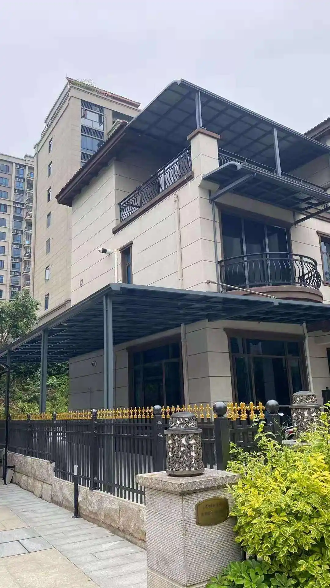 Easily Assembled Aluminum Awning Outdoor Waterproof Villa Patio Cover Rain Balcony Canopy