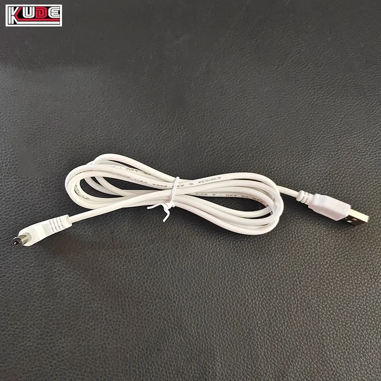 1.5 meter white charging USB cable