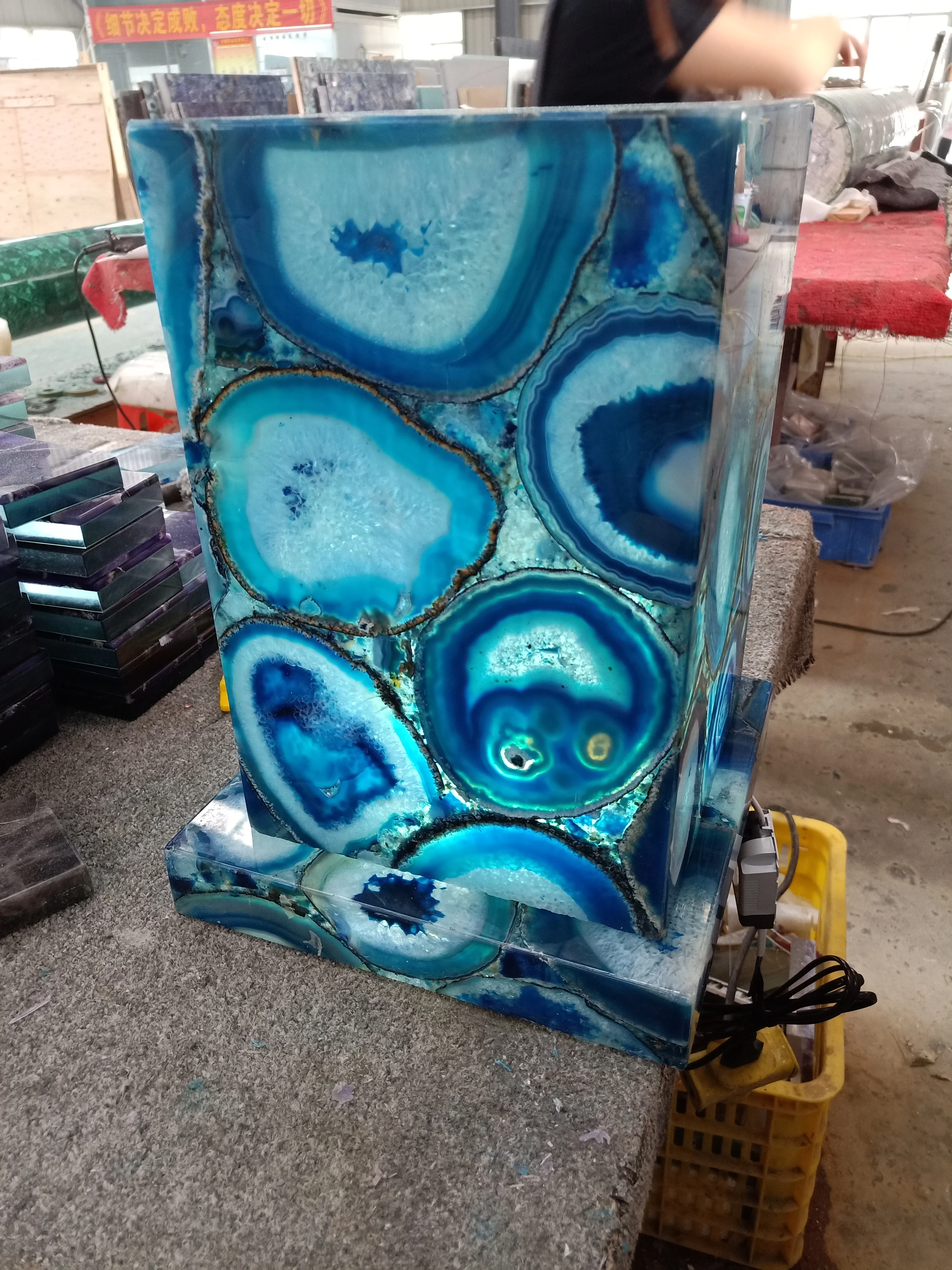 Home Decoration Use natural agate light lamp