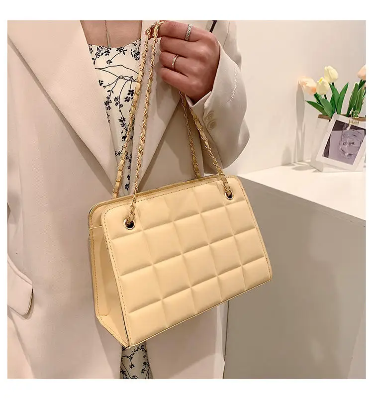 Factory Supply Plush Shoulder Bags Young Women Designer Purses And Handbags Ladies Handbags International Designer Handbags