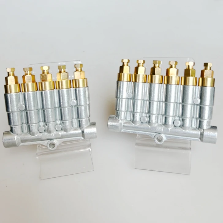 Detect Volumetric Oil Distributor R355.551 353 352 Thin Oil Dispenser for CNC Machine Centralized Lubrication