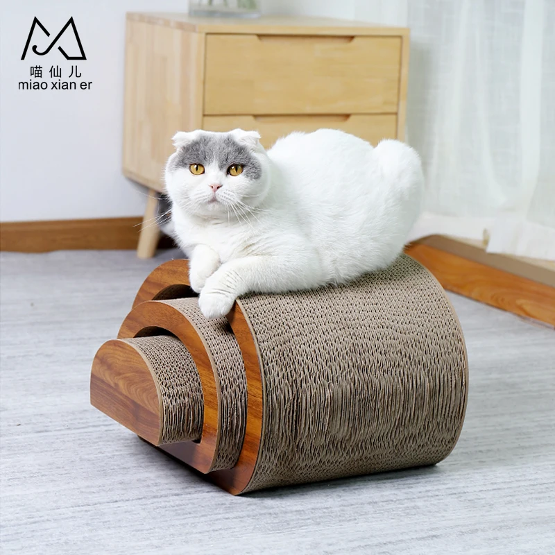 Tunnel Cat scratching corrugated cat scratcher