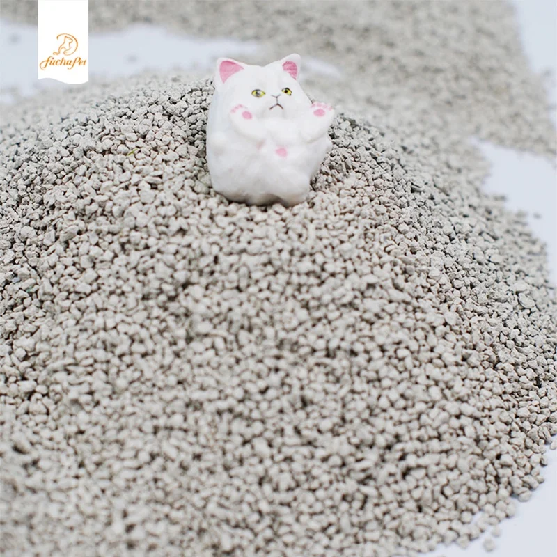 Cat Litter Bentonite Clay Crushed with scent  OEM plastic package