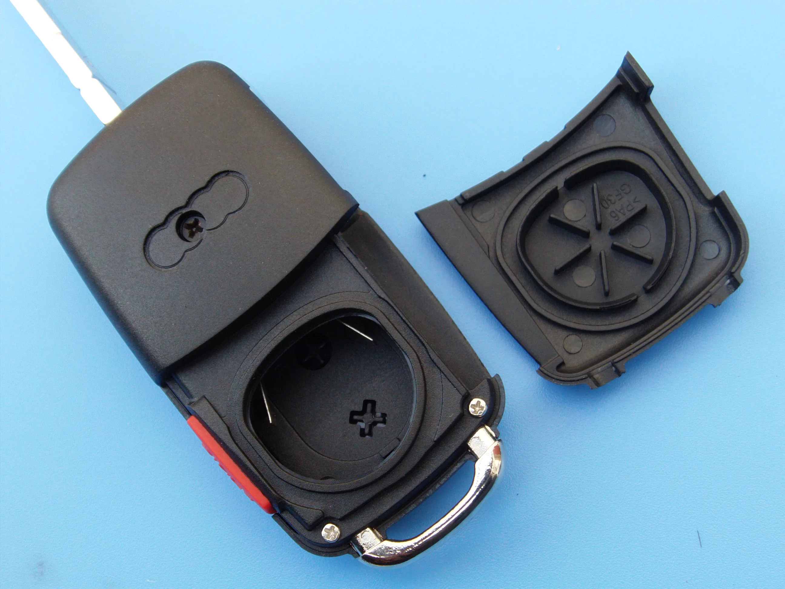 Hot seller A-udi 3+1 buttons flip folding remote control fob key case cover blank for A3 A4 A6 A8 with HAA blade