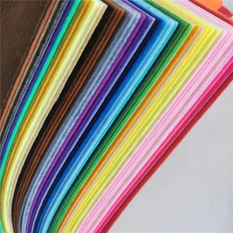 Good quality low cost 100% polyester nonwoven felt fabric